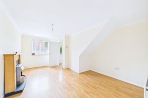 Living room- click for photo gallery